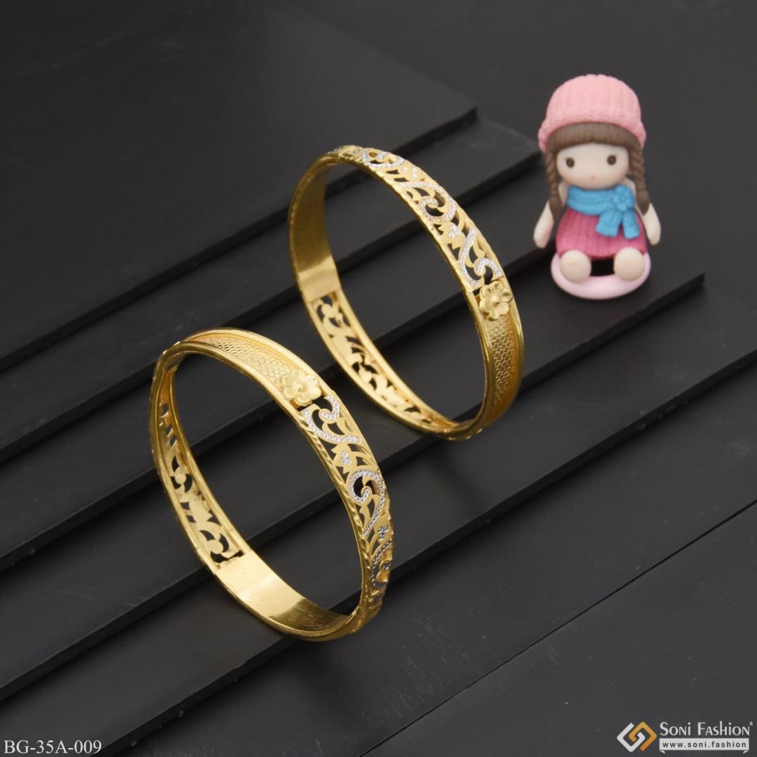 9 gram hot sale gold bangle