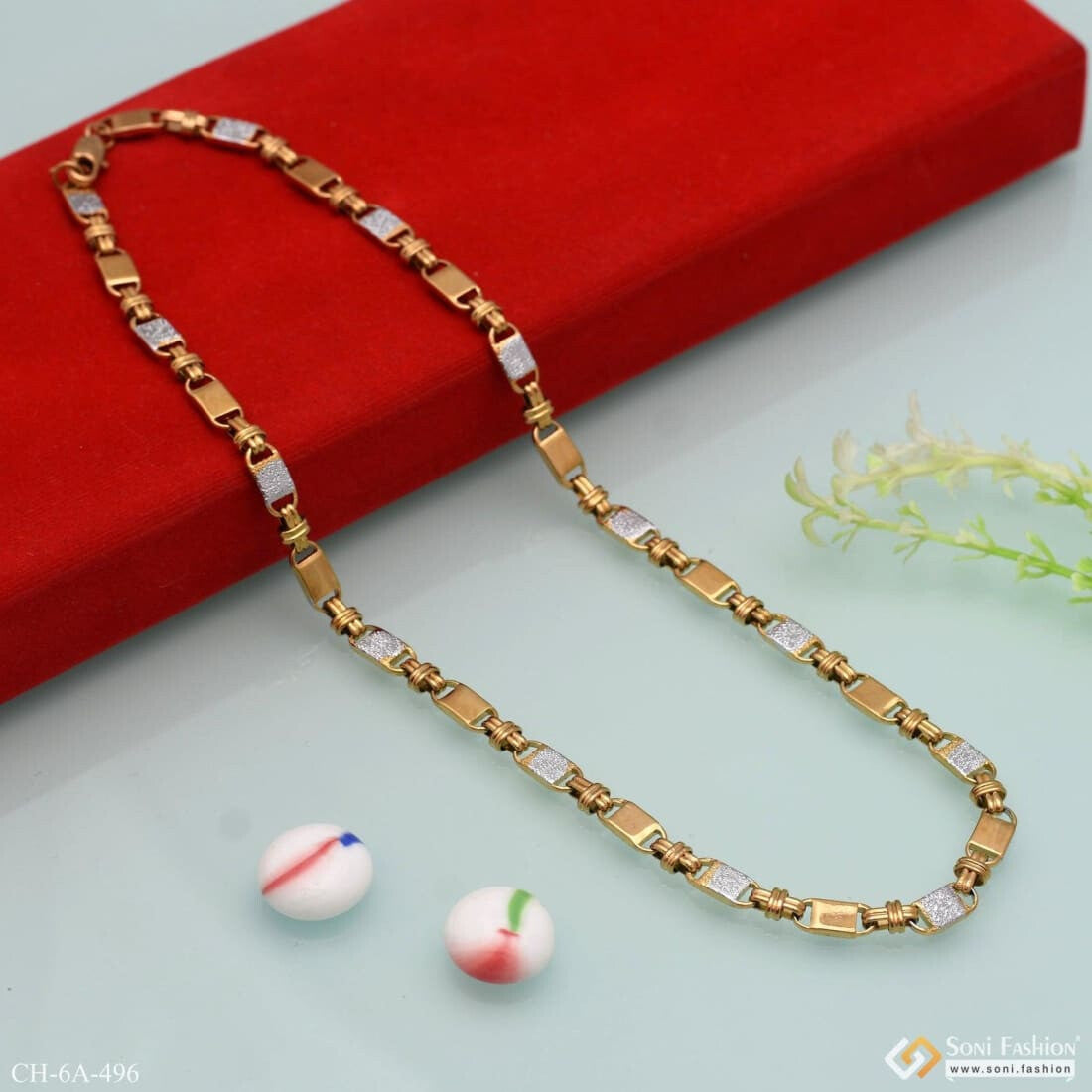 Design deals chain silver