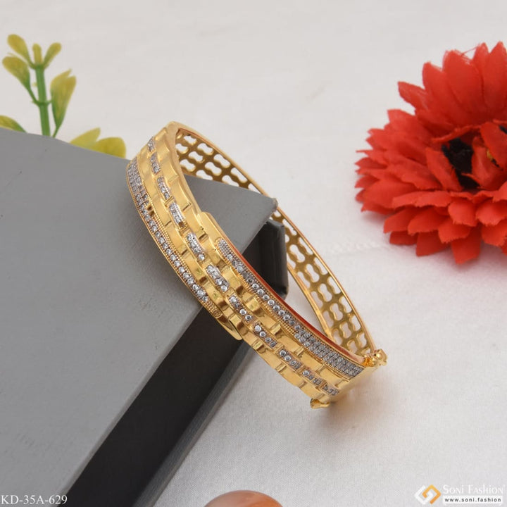 1 gram gold forming delicate design with diamond plated kada