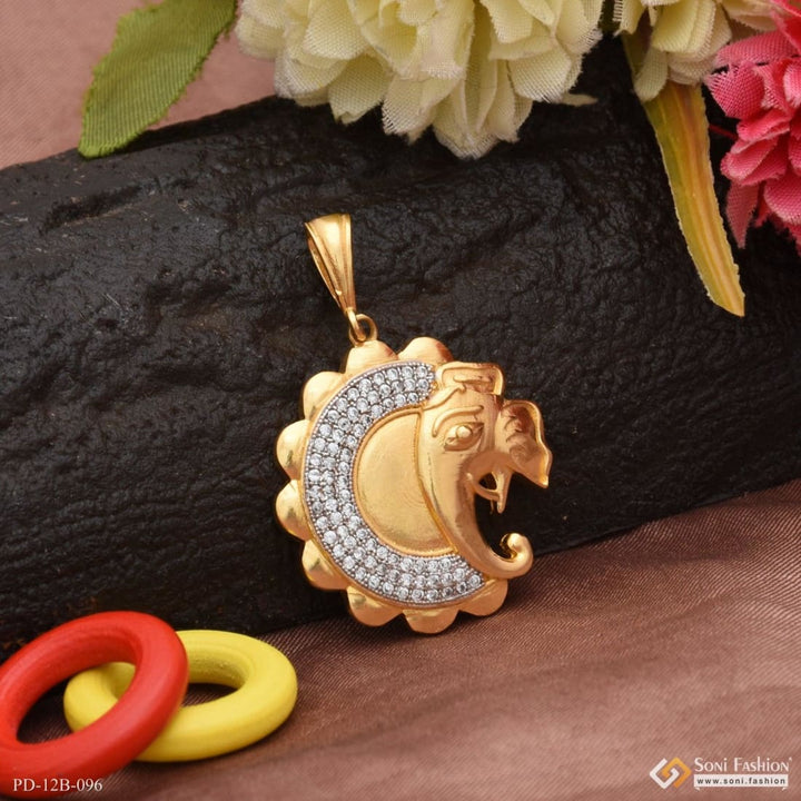 1 Gram Gold Forming Ganpati With Diamond Sophisticated