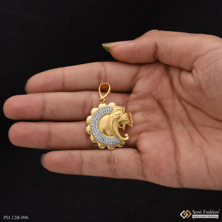 1 Gram Gold Forming Ganpati With Diamond Sophisticated