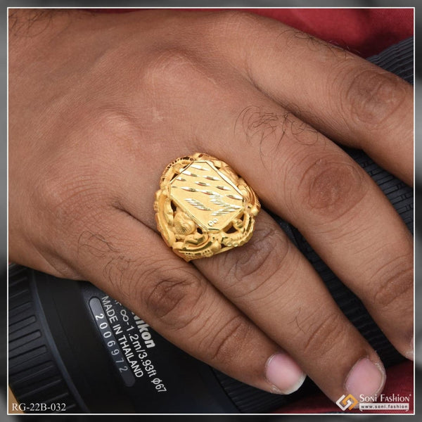 Yellow gold ring Celine Gold size 49 EU in Yellow gold - 40487065