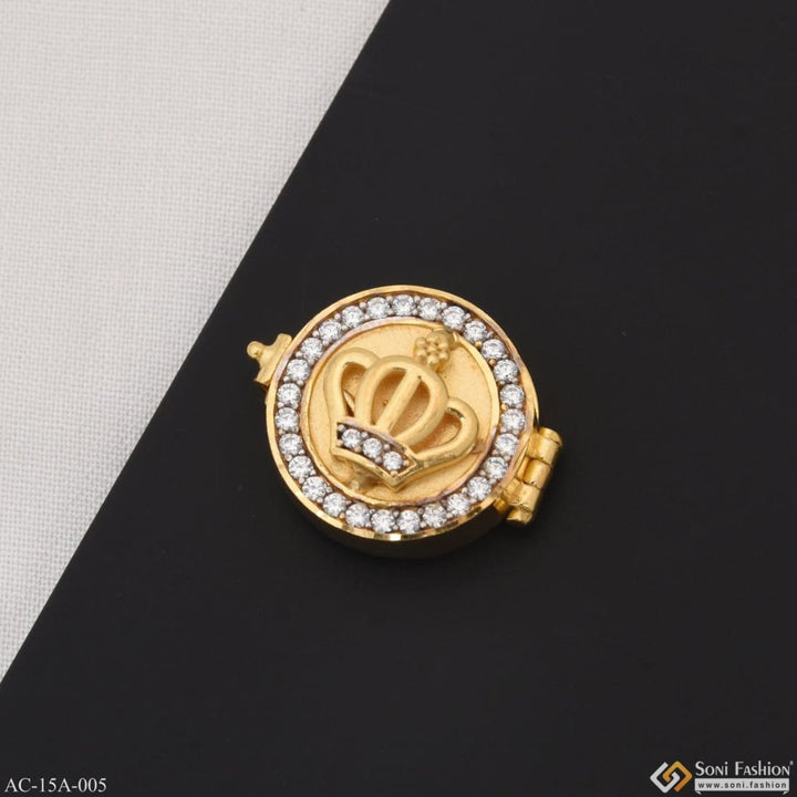 1 Gram Gold Plated Crown Attention-getting Design Button