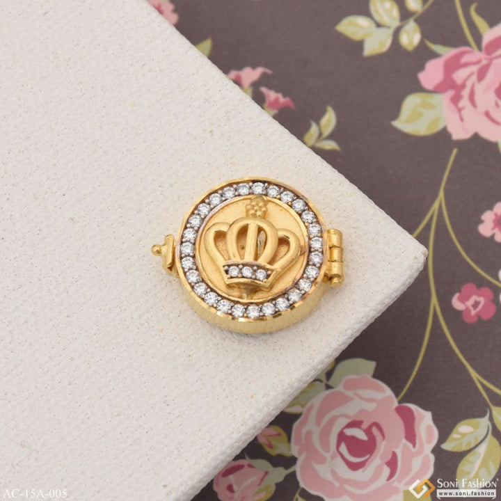 1 Gram Gold Plated Crown Attention-getting Design Button