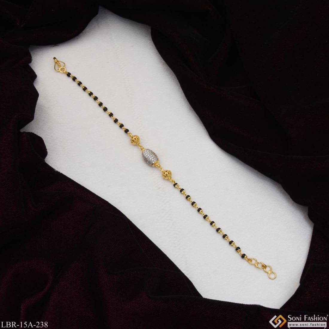 5 Gorgeous Mangalsutra Bracelets We Spotted On Instagram! | Mangalsutra  bracelet, Gold bracelet for girl, Black beads mangalsutra design
