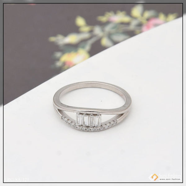 92.5 Sterling Silver with Diamond Decorative Design Ring for Ladies - Style LRG-121