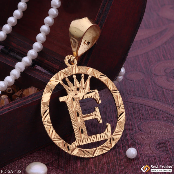 E Letter Alphabet Gold Plated CNC Cut Pendant With King Crown Design - Style A435