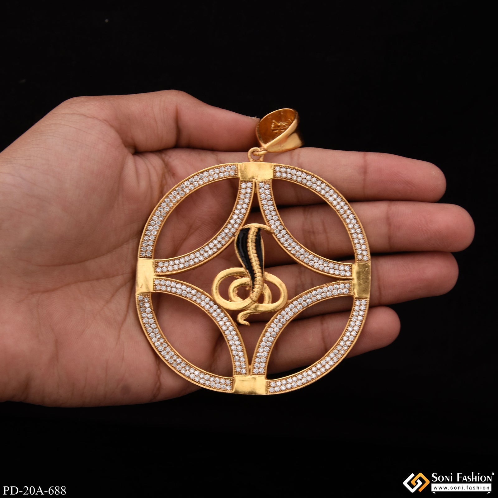 Goga maharaj gold pendant online