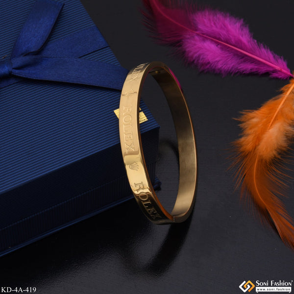 Attention-getting Design High Quality Golden Color Kada For Men - Style A419