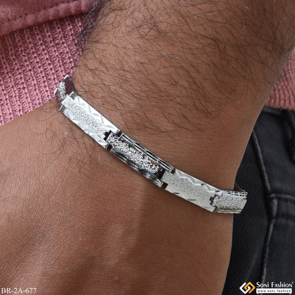 Very Delicate Dull Finish Silver Color Bracelet For Men - Style A677