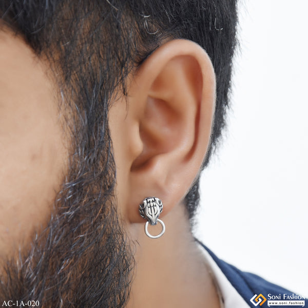 Wolf Latest Design Surgical Steel Stud Earring for Men - Style A020