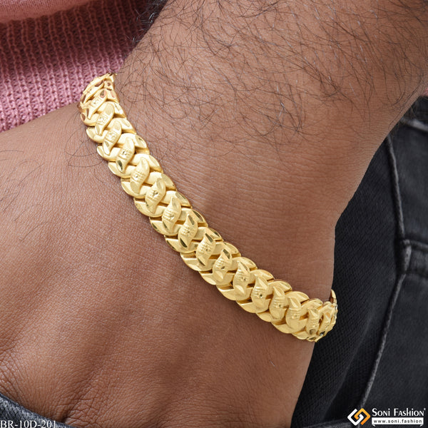 Exquisite Design Gold Plated Pokal Bracelet for Men - Style D201