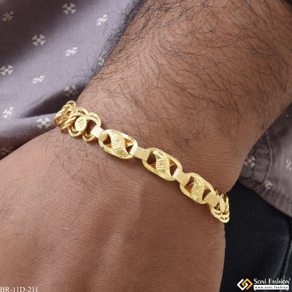 Linked Finely Detailed Design Gold Plated Kohli Bracelet for Men - Style D211