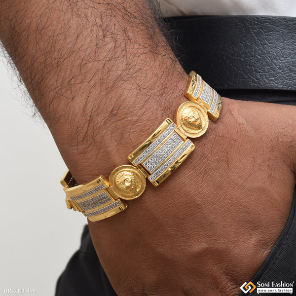 Lion Awesome Design Gold Plated Bracelet for Men - Style D499