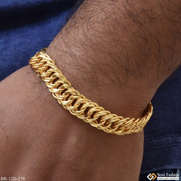 Ring Into Ring Awesome Design Gold Plated Bracelet for Men - Style D278