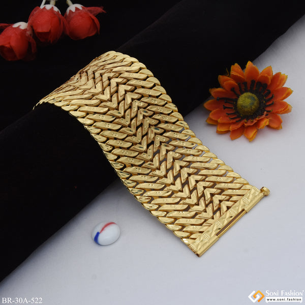 5 Line v Design Gold Plated Singapuri Bracelet With Scroo Lock For Men - Style A522