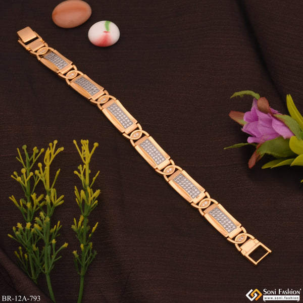 Attaractive c Into c Design With Stylish Gold And Silver Diomonds Texture Bracelet - Style A793