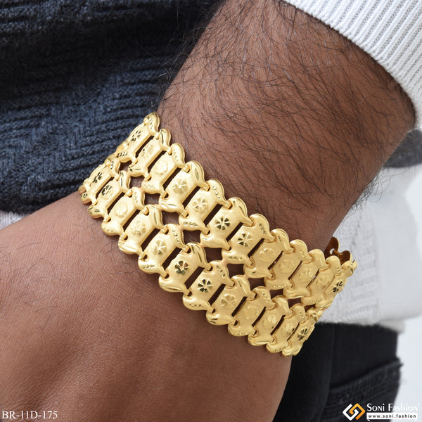 Dainty Design Best Quality Gold Plated Bahubali Bracelet for Men - Style D175