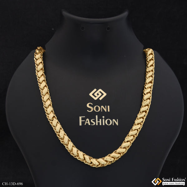 Attention-Getting Design Gold Plated Leaf Chain for Men - Style D696