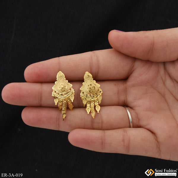 Dazzling Design Finely Detailed Gold Plated Earrings for Ladies - Style A019