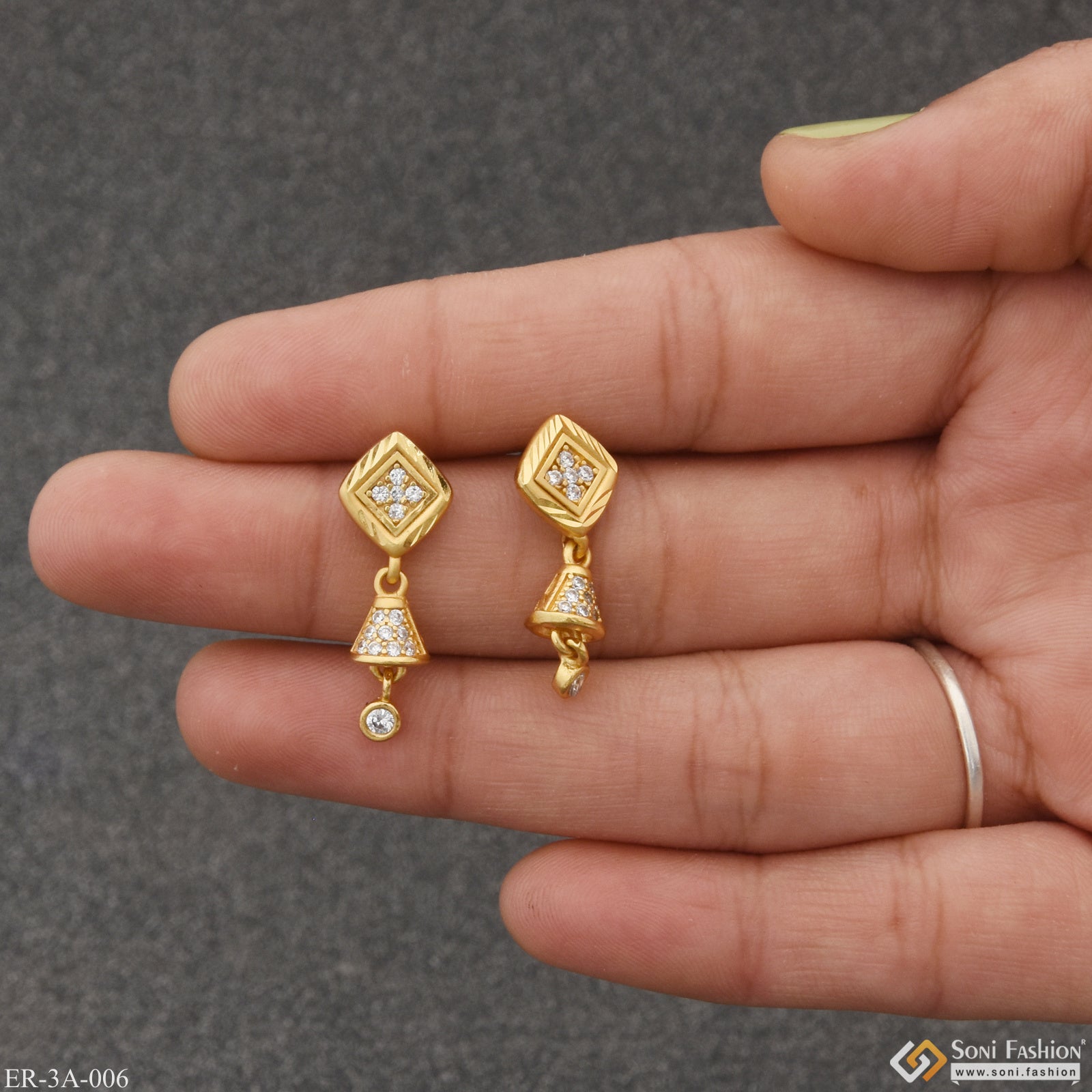 Latest Designer Gold Earring & Top Designs For Girls - Lat… | Flickr