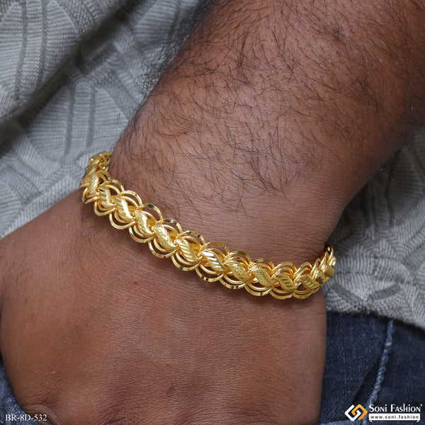 Hand-Crafted Design Gold Plated Kohli Bracelet for Men - Style D532