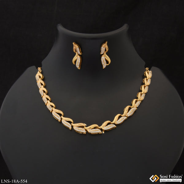 Finely Detailed Funky Design Gold Plated Necklace Set for Ladies - Style A554