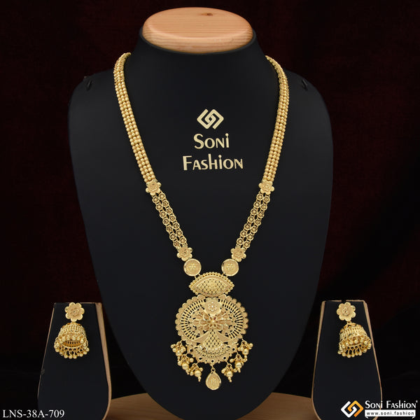 1 Gram Gold Plated Glamorous Design Necklace Set for Women - Style A709