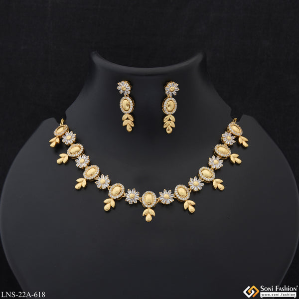 Unique Design with Diamond New Style Gold Plated Necklace Set for Lady - Style A618