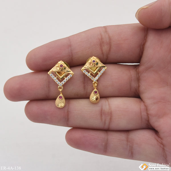 Lovely Design Eye-Catching Design Gold Plated Earrings for Ladies - Style A138