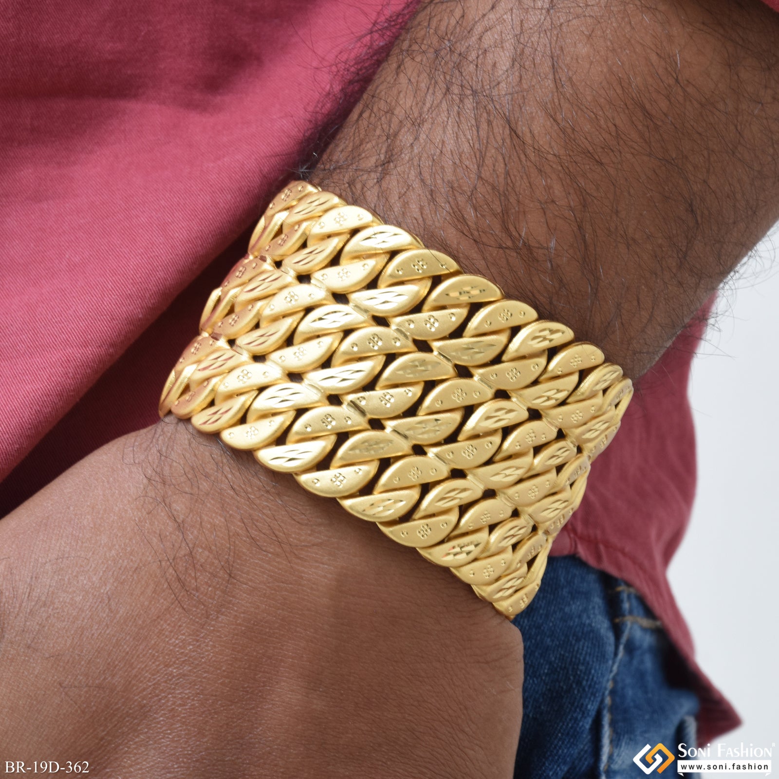 Stylish Broad Bracelet for Men 1 Gram Gold Plated Jewelry Collection Soni Fashion