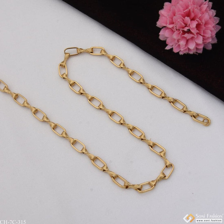 Attention-getting Design High Quality Glamorous Chain