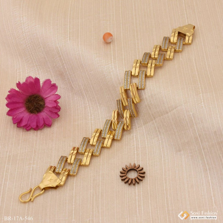 Attractive exceptional design gold plated zigzag bracelet