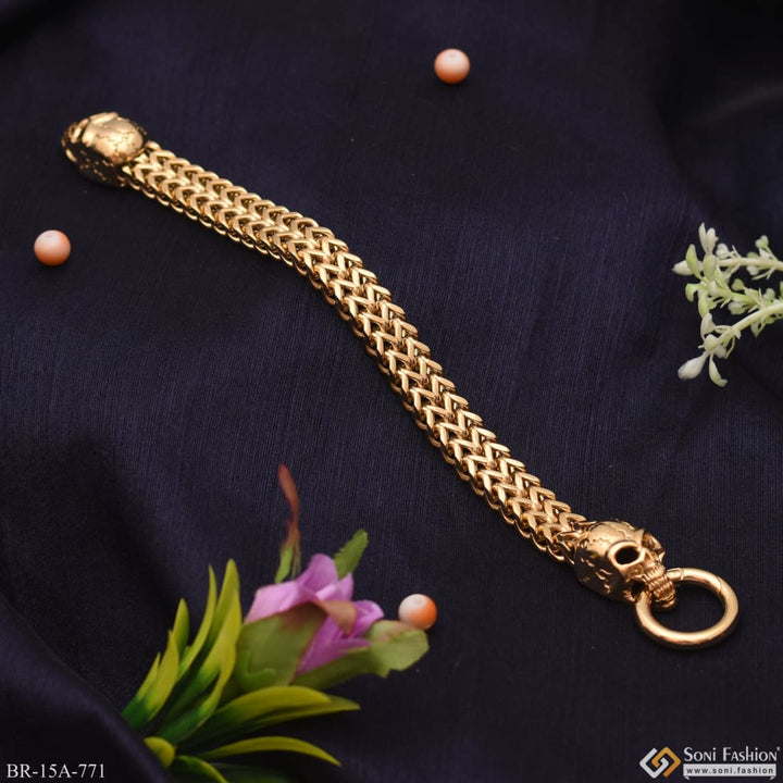 High quality golden bracelet with lion head design