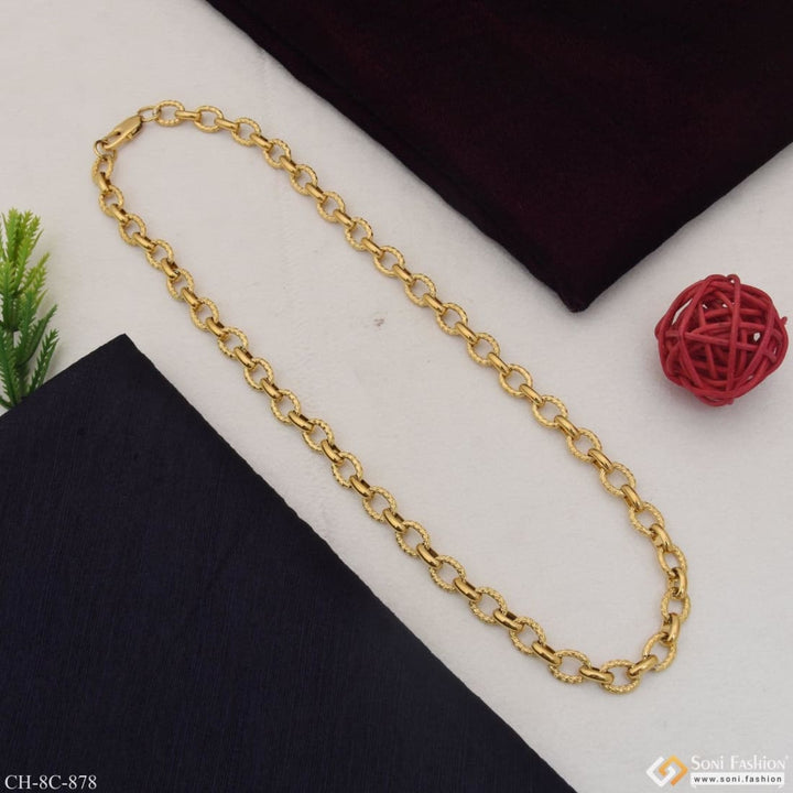 Beautiful design premium-grade quality golden color chain