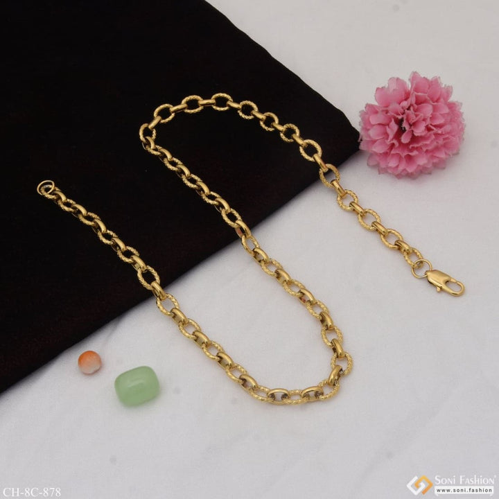 Beautiful design premium-grade quality golden color chain