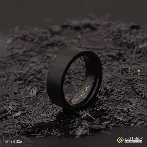 Black delicate design superior quality sparkling ring for