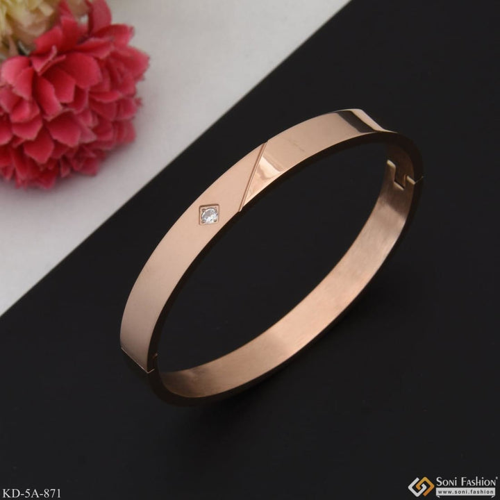 Brilliant design premium-grade quality rose gold kada for