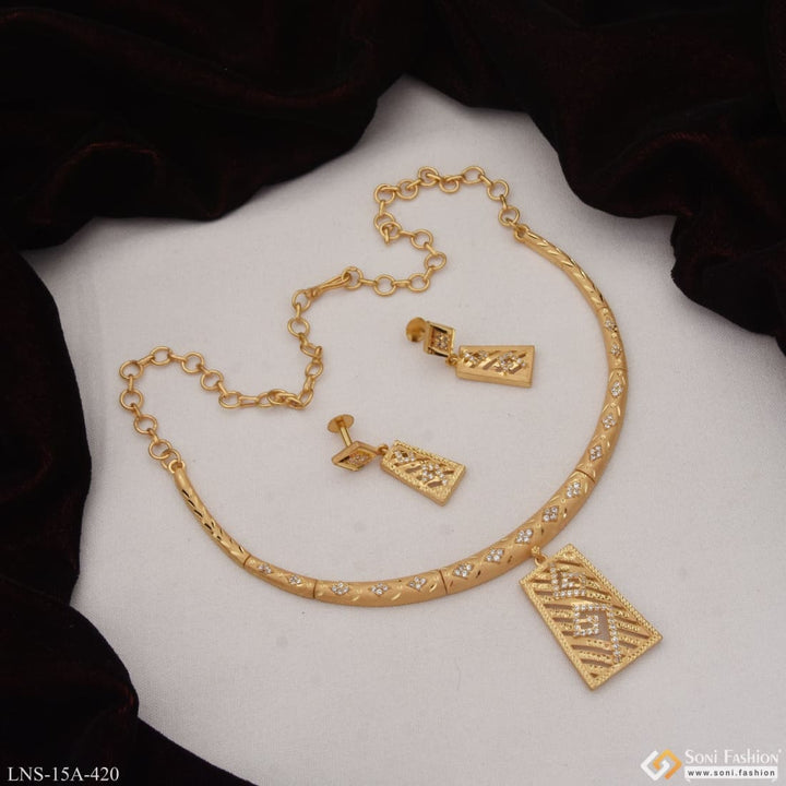 Casual design with diamond designer gold plated necklace set