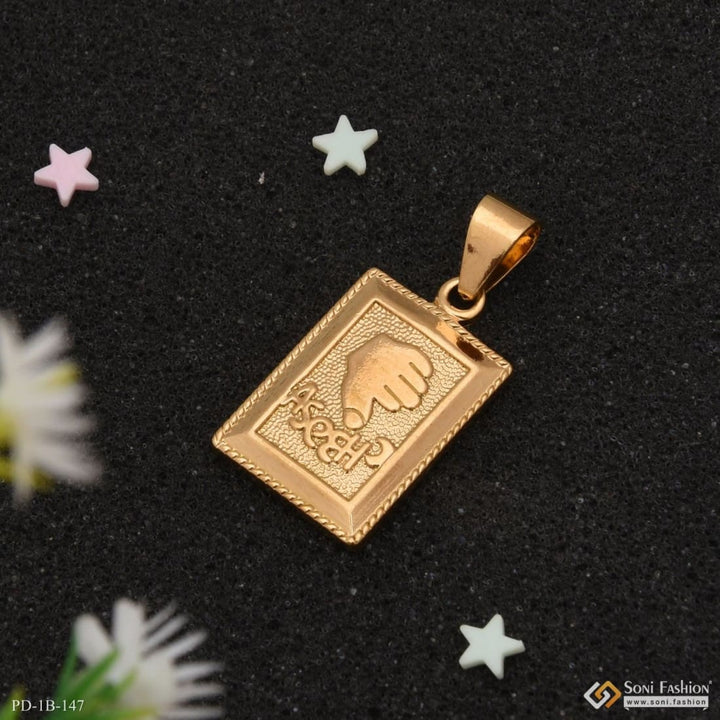 Casual design premium-grade quality gold plated pendant for