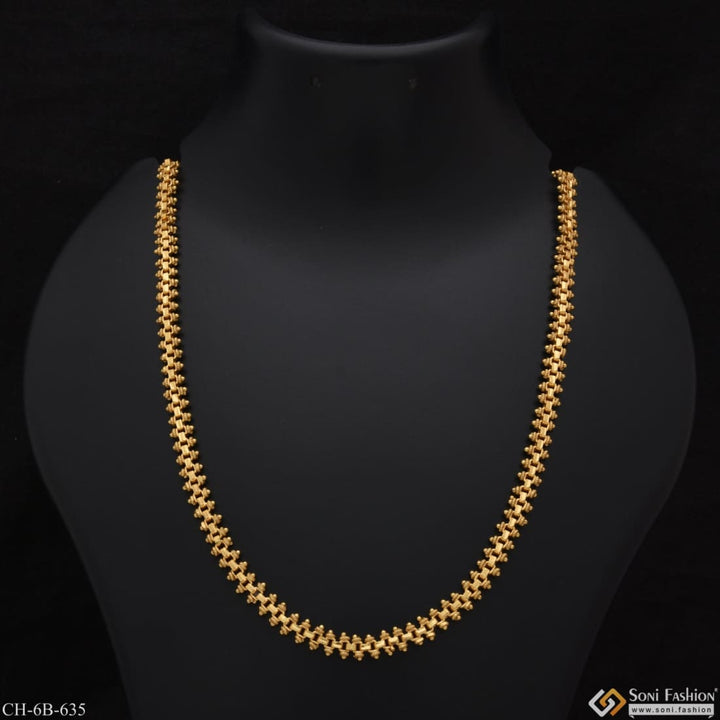 Charming design premium-grade quality gold plated chain for