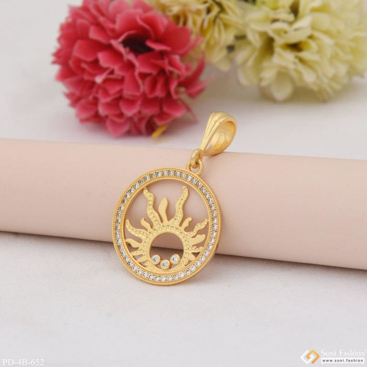 Sun With Diamond Attention-getting Design Gold Plated