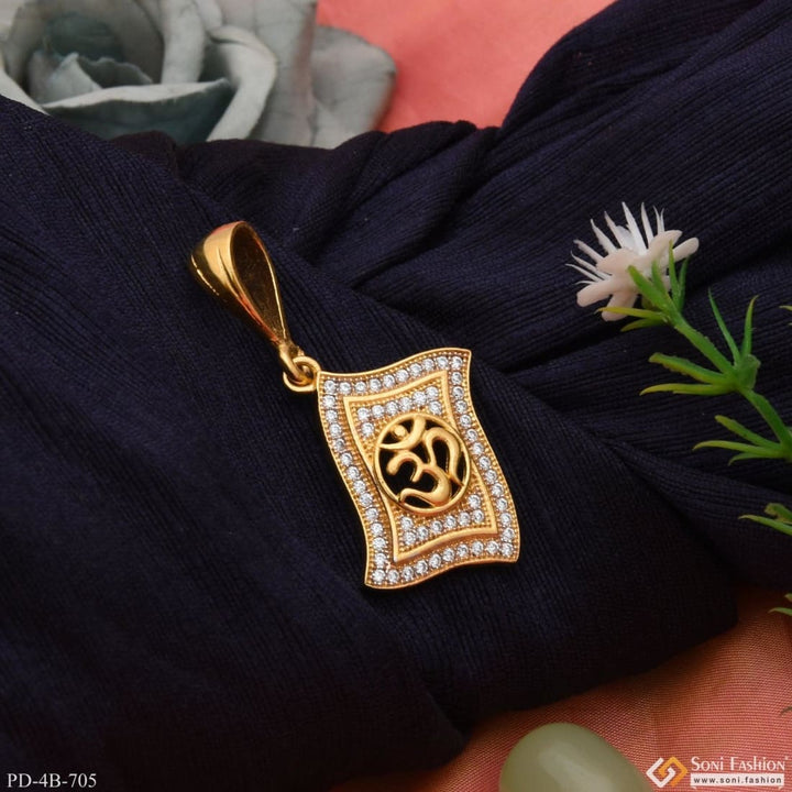 Om with diamond etched design high-quality gold plated