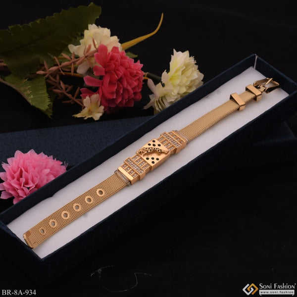 Emboss Jaguar with Diamond lines Gold Plated Stainless Steel Bracelet - Style A934