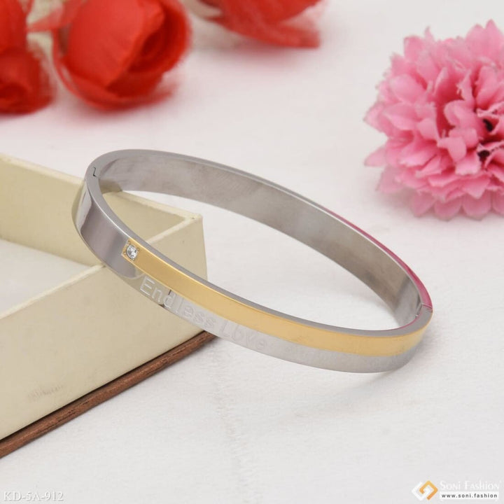 ’Men’s stainless steel bracelet with gold plated band from End Less Love - Style A912’