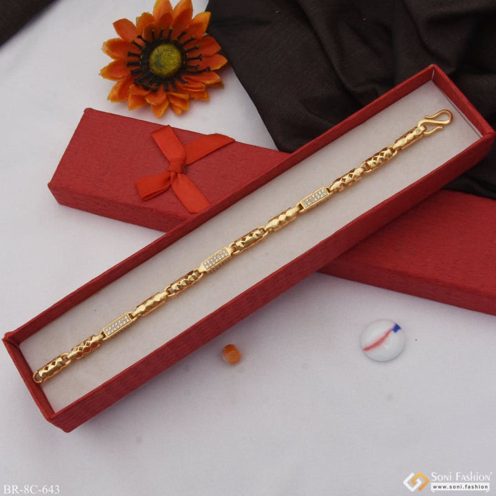 Etched design with diamond best quality gold plated bracelet