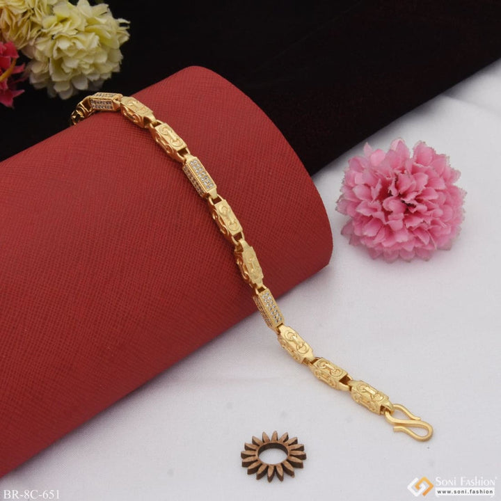 Exceptional design with diamond popular gold plated bracelet