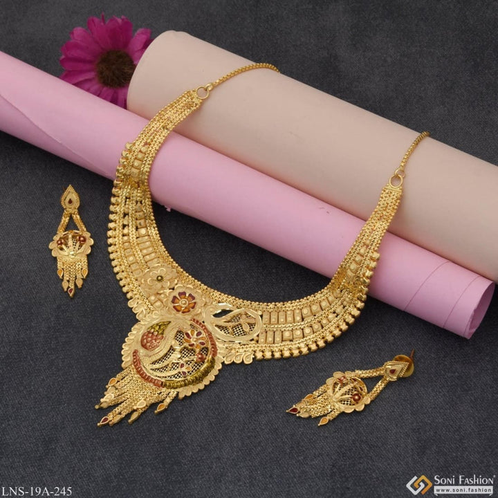 Exclusive design gold plated necklace set for women - style