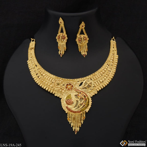 Exclusive design gold plated necklace set for women - style