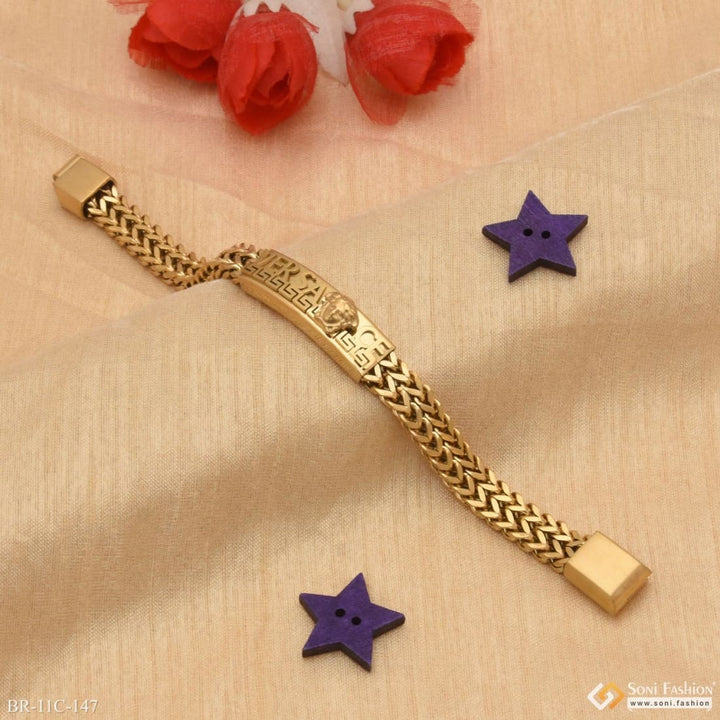 Expensive-looking design high-quality golden color bracelet